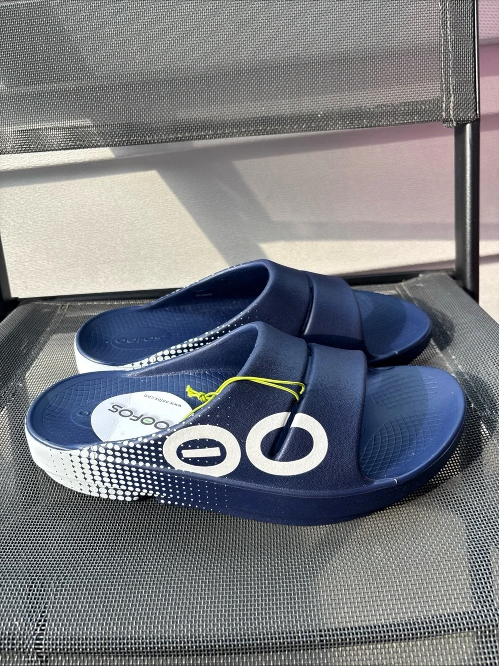 OOFOS OOahh Sport Slide sandals Size 7 Men’s Or Women’s 9 NWT Matrix Navy